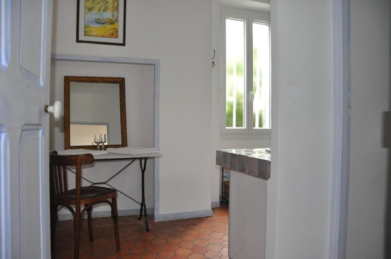Bed and Breakfast La Figuiere Fontaine De Vaucluse Zewnętrze zdjęcie